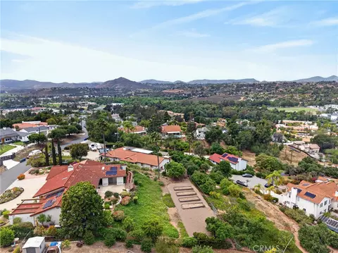 View/Area - 2466 Haas, Escondido, CA 92025 photo 4 of 6