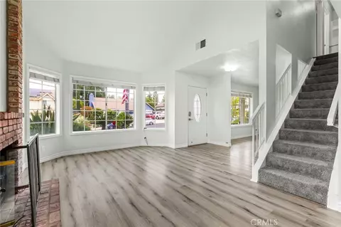 Living - 41899 Humber, Temecula, CA 92591 photo 3 of 6