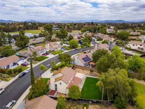 View/Area - 41899 Humber, Temecula, CA 92591 photo 3 of 8