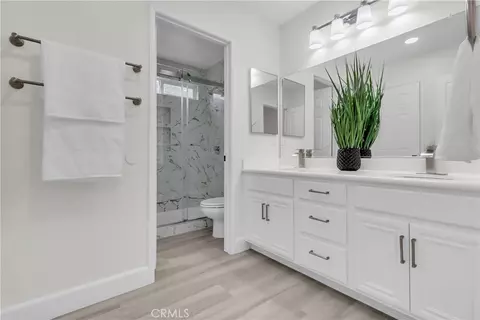 Bath - 33400 Embassy, Temecula, CA 92592 photo 5 of 7