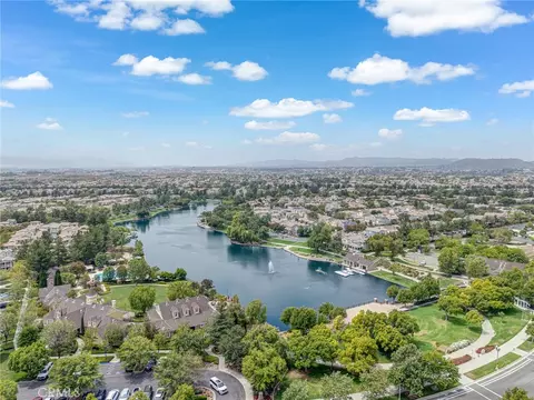View/Area - 29001 Savannah Dr, Temecula, CA 92591 photo 2 of 7