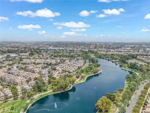 View/Area - 29001 Savannah Dr, Temecula, CA 92591 photo 1 of 7