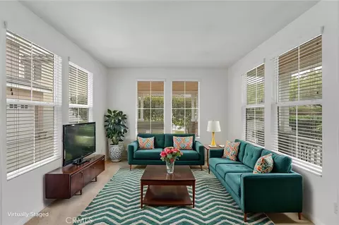 Living - 29001 Savannah Dr, Temecula, CA 92591 photo 1 of 2