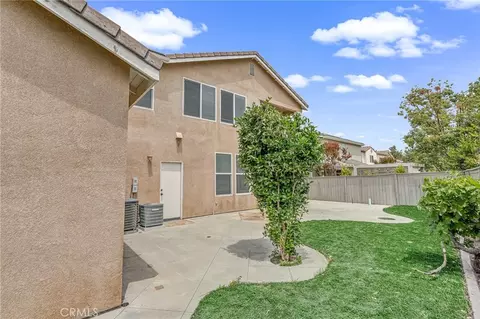 Exterior - 29001 Savannah Dr, Temecula, CA 92591 photo 2 of 7