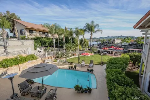 30010 Big Range Rd, Canyon Lake, CA 92587
