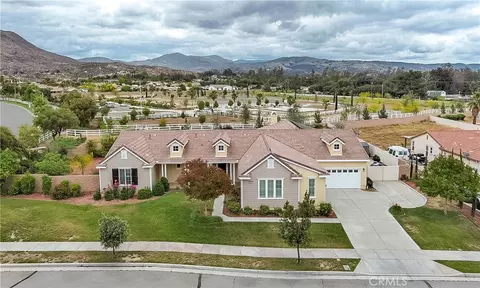 3422 Marvel St, Hemet, CA 92543
