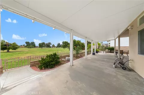 Exterior - 1932 Pecan Tree St, Hemet, CA 92545 photo 2 of 7
