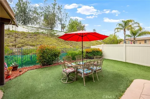 Exterior - 33433 Emerson Way #B, Temecula, CA 92592 photo 6 of 10
