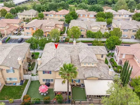 View/Area - 33433 Emerson Way #B, Temecula, CA 92592 photo 3 of 8