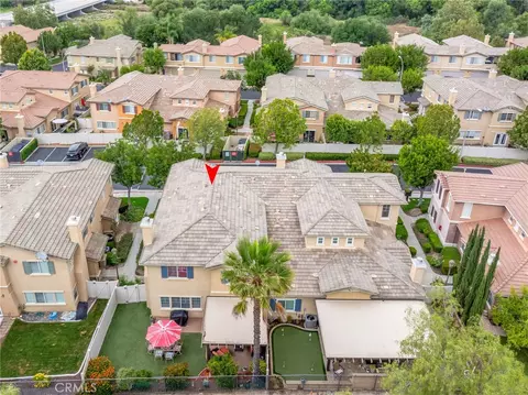 View/Area - 33433 Emerson Way #B, Temecula, CA 92592 photo 3 of 8
