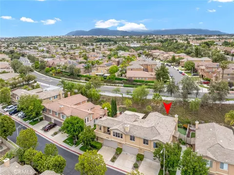 View/Area - 33433 Emerson Way #B, Temecula, CA 92592 photo 2 of 8