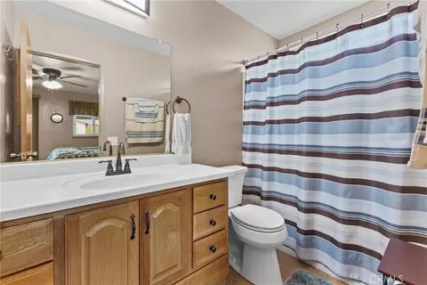 Bath - 2761 Redlands, Perris, CA 92571 photo 2 of 3