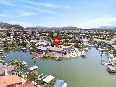 30199 Windward Dr, Canyon Lake, CA 92587