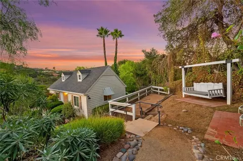 Exterior - 3945 Pala Mesa, Fallbrook, CA 92028 photo 9 of 13