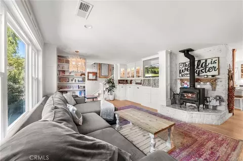 Living - 3945 Pala Mesa, Fallbrook, CA 92028 photo 1 of 4