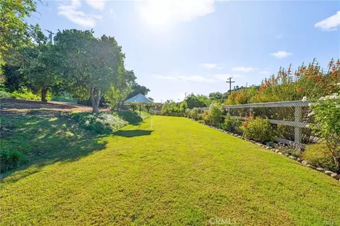Exterior - 3945 Pala Mesa, Fallbrook, CA 92028 photo 6 of 12