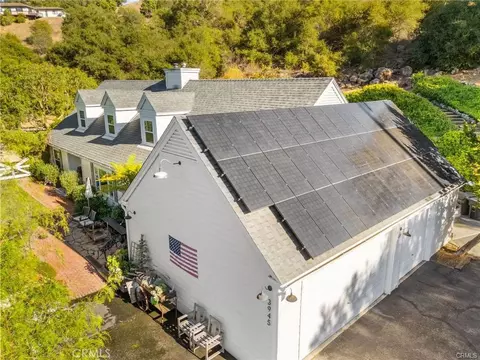 Exterior - 3945 Pala Mesa, Fallbrook, CA 92028 photo 3 of 12