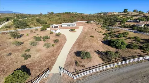 40705 Calle Vecina, Temecula, CA 92592 photo 36