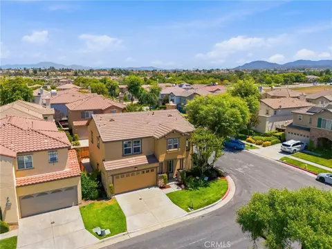View/Area - 31598 Six Rivers Ct, Temecula, CA 92592 photo 4 of 5