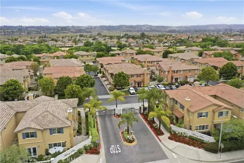 View/Area - 33586 Emerson Way #C, Temecula, CA 92592 photo 4 of 7