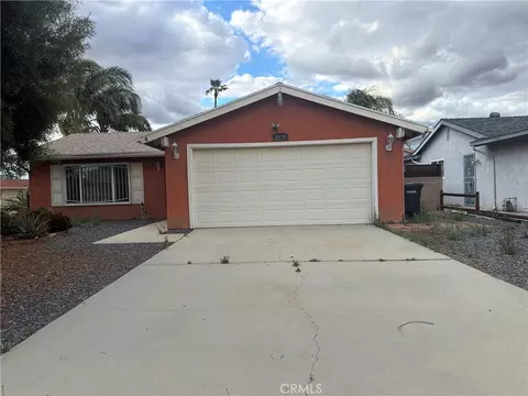 2410 El Toro, Hemet, CA 92545
