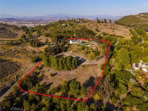 View/Area - 42525 Calle Capistrano, Temecula, CA 92590 photo 2 of 3