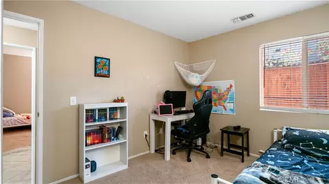Bedroom - 5228 Verenda, Twentynine Palms, CA 92277 photo 4 of 5