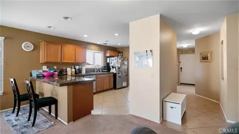 Entry Way - 5228 Verenda, Twentynine Palms, CA 92277 photo 8 of 12