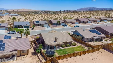 View/Area - 5228 Verenda, Twentynine Palms, CA 92277 photo 4 of 6