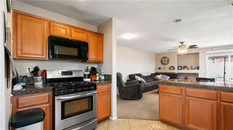 Entry Way - 5228 Verenda, Twentynine Palms, CA 92277 photo 6 of 12