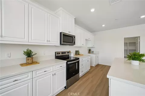 Entry Way - 27341 Dunite Dr, Perris, CA 92571 photo 7 of 12