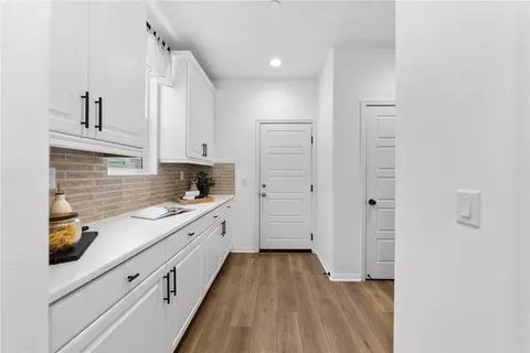 Entry Way - 32084 Richardson St, Menifee, CA 92584 photo 4 of 8
