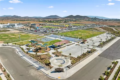 View/Area - 32084 Richardson St, Menifee, CA 92584 photo 10 of 11