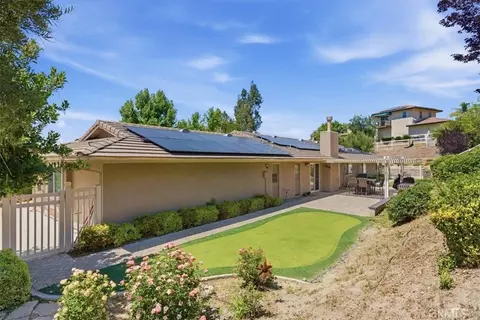Exterior - 40780 Carmelita, Temecula, CA 92591 photo 6 of 10