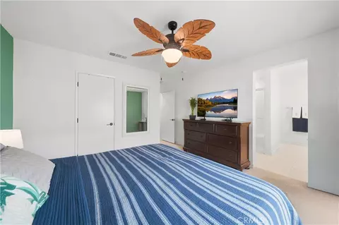 Bedroom - 35161 Grove, Fallbrook, CA 92028 photo 2 of 4
