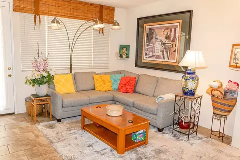 Living - 32391 Galatina, Temecula, CA 92592 photo 4 of 5