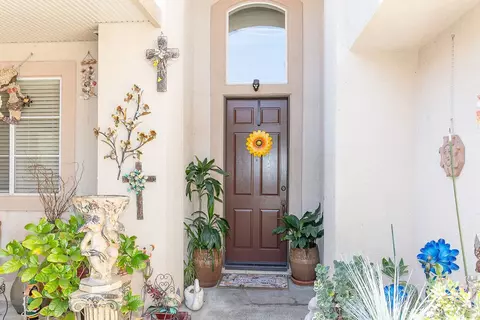 Entry Way - 32391 Galatina, Temecula, CA 92592 photo 1 of 12