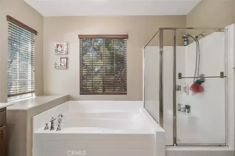 Bath - 40409 Corrigan, Temecula, CA 92591 photo 3 of 4