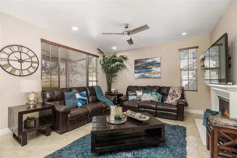 Living - 40409 Corrigan, Temecula, CA 92591 photo 2 of 3