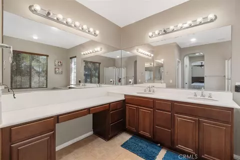 Bath - 40409 Corrigan, Temecula, CA 92591 photo 2 of 4