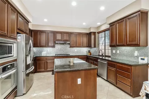 Kitchen - 40409 Corrigan, Temecula, CA 92591 photo 2 of 2