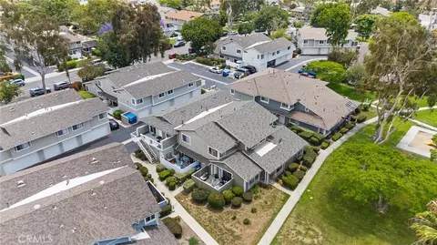 View/Area - 4267 Arcata Bay, Oceanside, CA 92058 photo 2 of 7