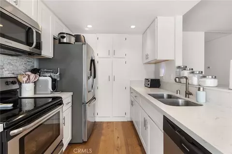 Kitchen - 4267 Arcata Bay, Oceanside, CA 92058 photo 2 of 2
