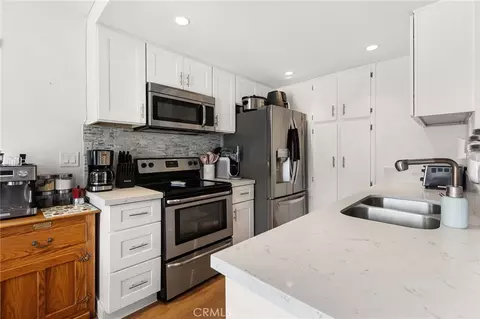 Kitchen - 4267 Arcata Bay, Oceanside, CA 92058 photo 1 of 2