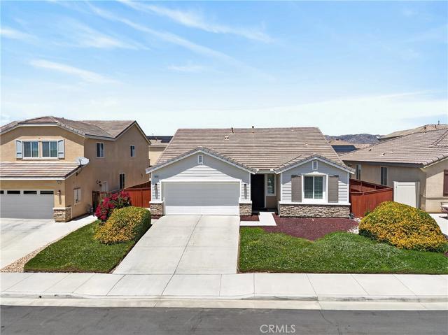 30134 Crestview Ct, Menifee, CA 92585