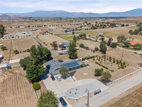 28736 Warren, Hemet, CA 92545
