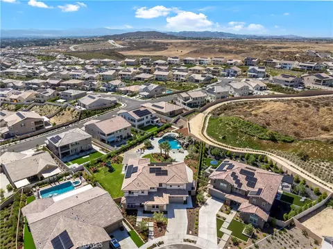 View/Area - 39707 Larkspur Ter, Temecula, CA 92591 photo 4 of 13