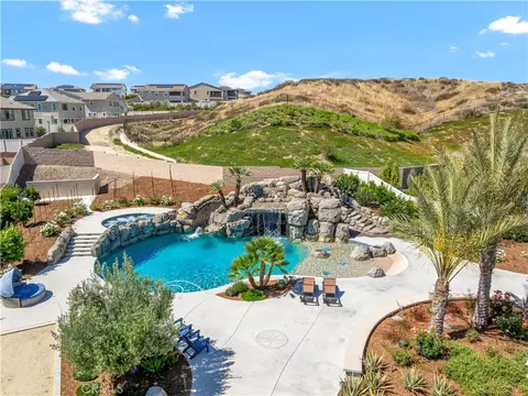 Exterior - 39707 Larkspur Ter, Temecula, CA 92591 photo 6 of 23