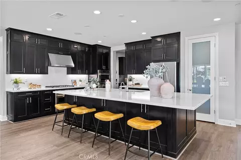 Kitchen - 39707 Larkspur Ter, Temecula, CA 92591 photo 2 of 5