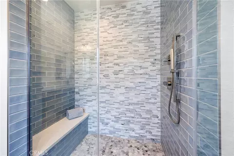 Bath - 39707 Larkspur Ter, Temecula, CA 92591 photo 5 of 6
